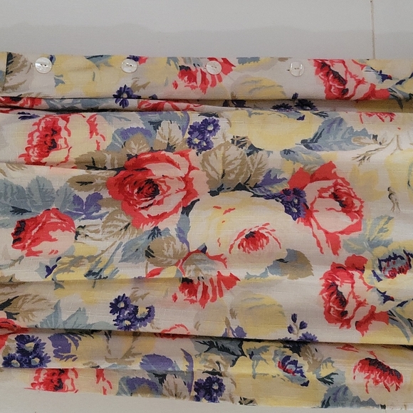 Vintage Farm Style Floral Rayon USA made - Picture 2 of 2